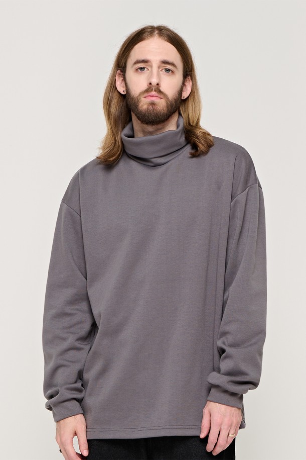 CARGOBROS - 긴팔티셔츠 - CB OVER TURTLE-NECK LONG SLEEVE T-SHIRT (CHARCHOL)