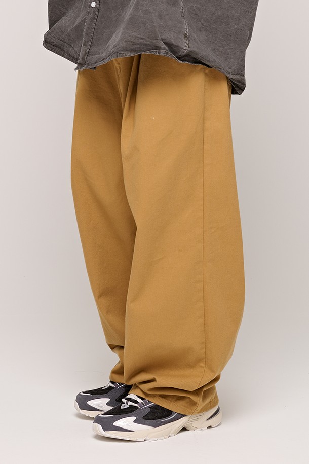 CARGOBROS - 데님 - CB PINTUCK WIDE DENIM PANTS (CAMEL)