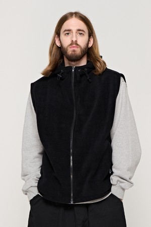 CB FLEECE HOOD VEST (BLACK)