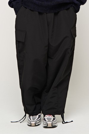 CB WIDE BALLOON CARGO PANTS (BLACK)