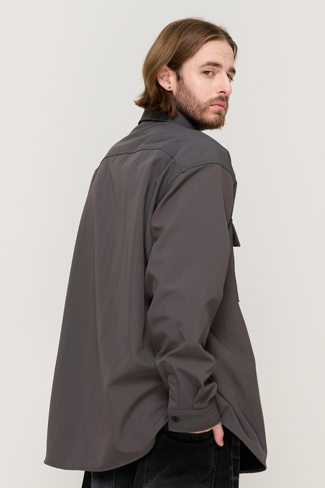CARGOBROS - 긴팔셔츠 - TWO POCKET NYLON NAPPING SHIRT (CHARCOAL)