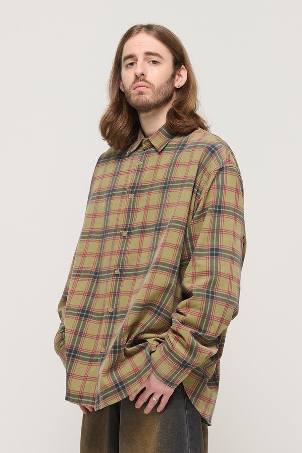 CARGOBROS - 긴팔셔츠 - CORDUROY CLASSIC LOOSE FIT CHECK SHIRT (KHAKI)