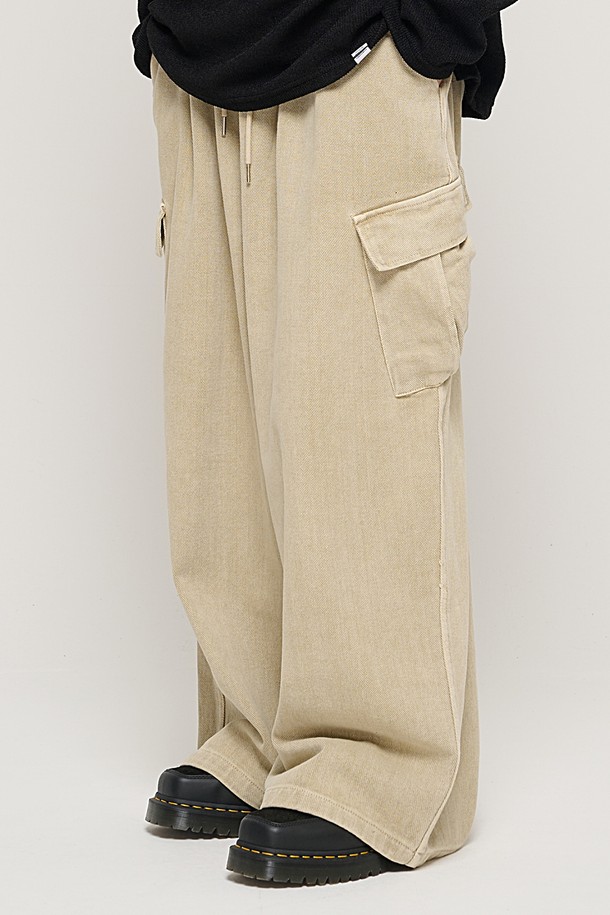 CARGOBROS - 캐주얼팬츠 - CB GAMENT BANDING BALLOON CARGO PANTS (BEIGE)