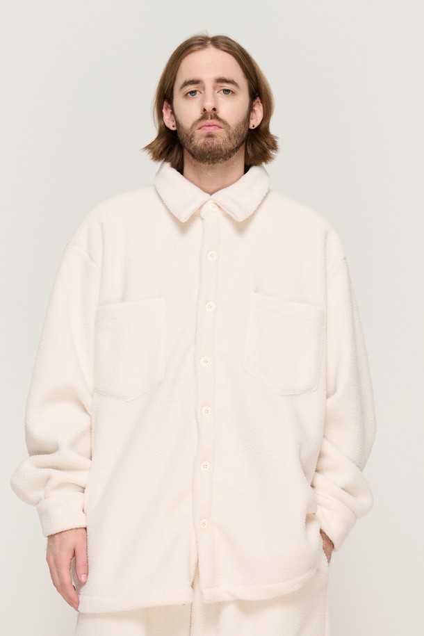 CARGOBROS - 긴팔셔츠 - TEDDY OVER FLEECE SHIRT (IVORY)