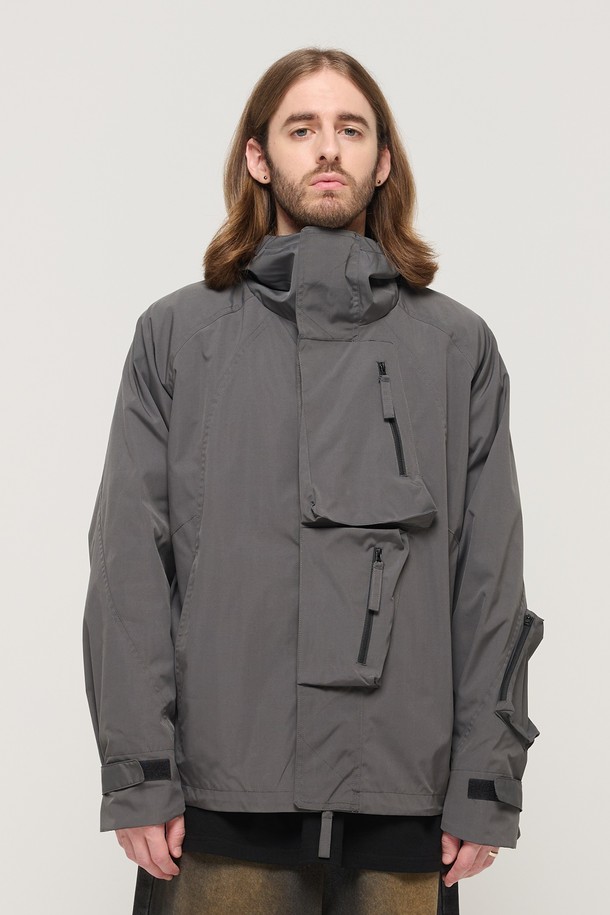 CARGOBROS - 블루종/점퍼 - WATERPROOF CASUAL MULTI-POCKET HOODED WINDBREAKER (CHARCHOL)