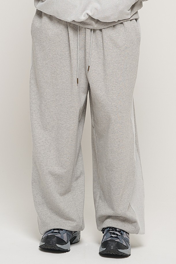 CARGOBROS - 캐주얼팬츠 - Y2K STYLE BASIC OVERSIZED SWEAT PANTS (GRAY)