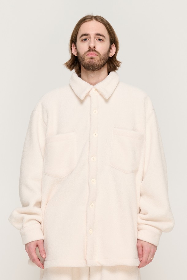 CARGOBROS - 긴팔셔츠 - TEDDY OVER FLEECE SHIRT (IVORY)