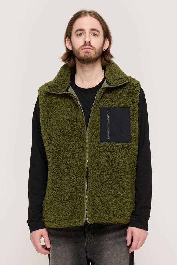 CARGOBROS - 베스트 - FLEECE POCKET VEST (KHAKI)