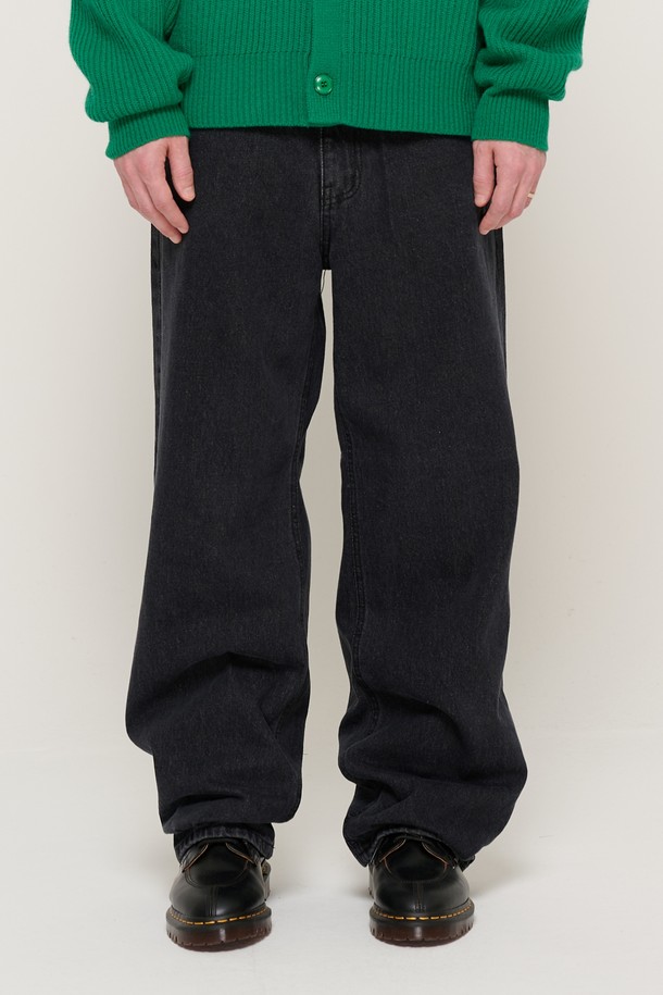 CARGOBROS - 데님 - ESSENTIAL SEMI-WIDE FIT DENIM PANTS (BLACK)