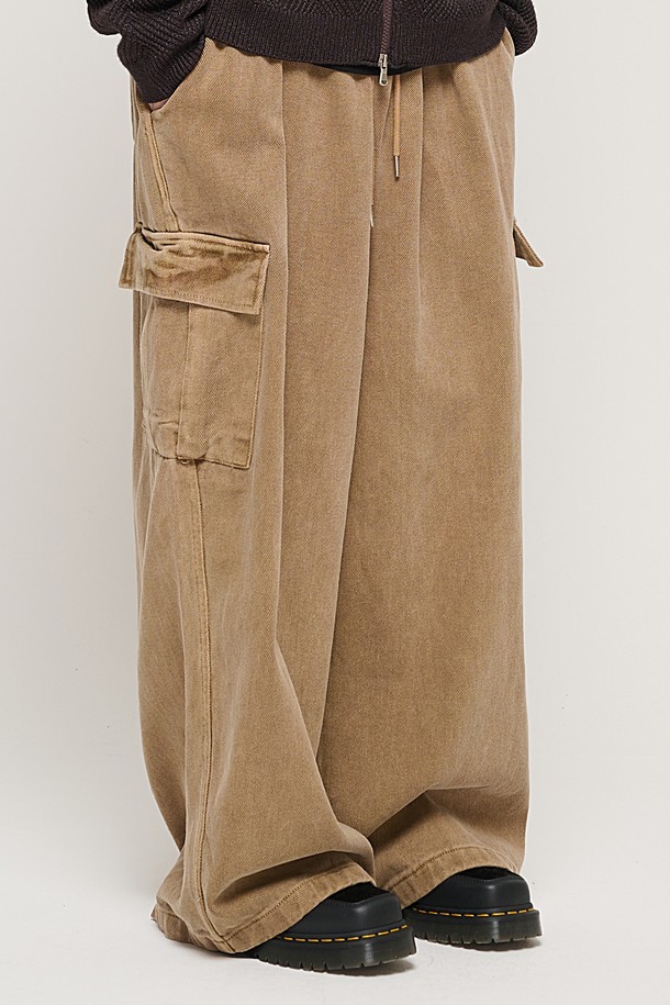 CARGOBROS - 캐주얼팬츠 - CB GAMENT BANDING BALLOON CARGO PANTS (BROWN)