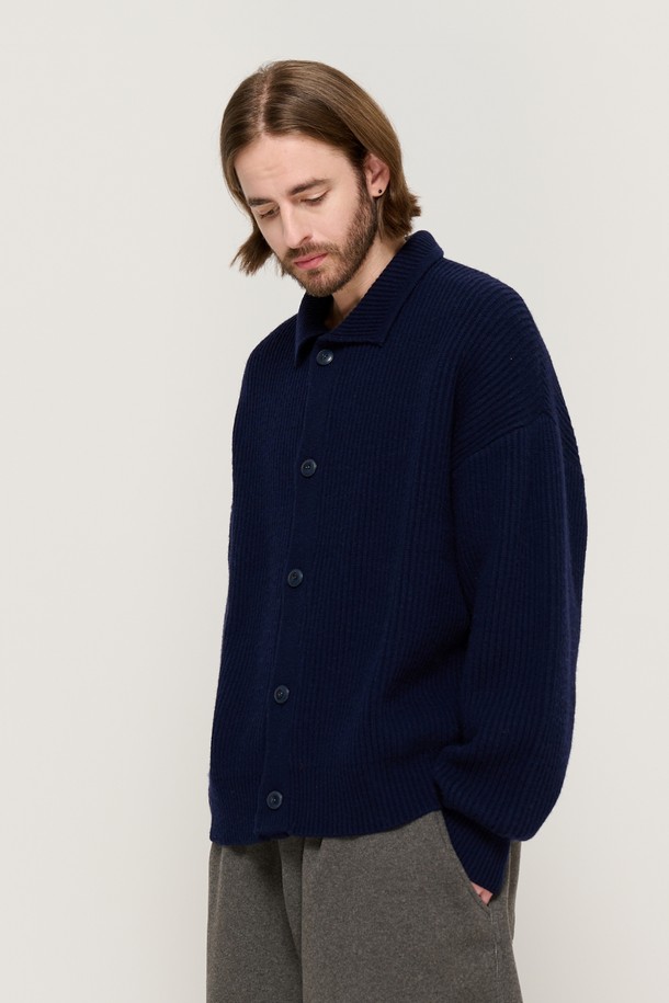 CARGOBROS - 가디건 - BUTTON POINT KNIT CARDIGAN (NAVY)