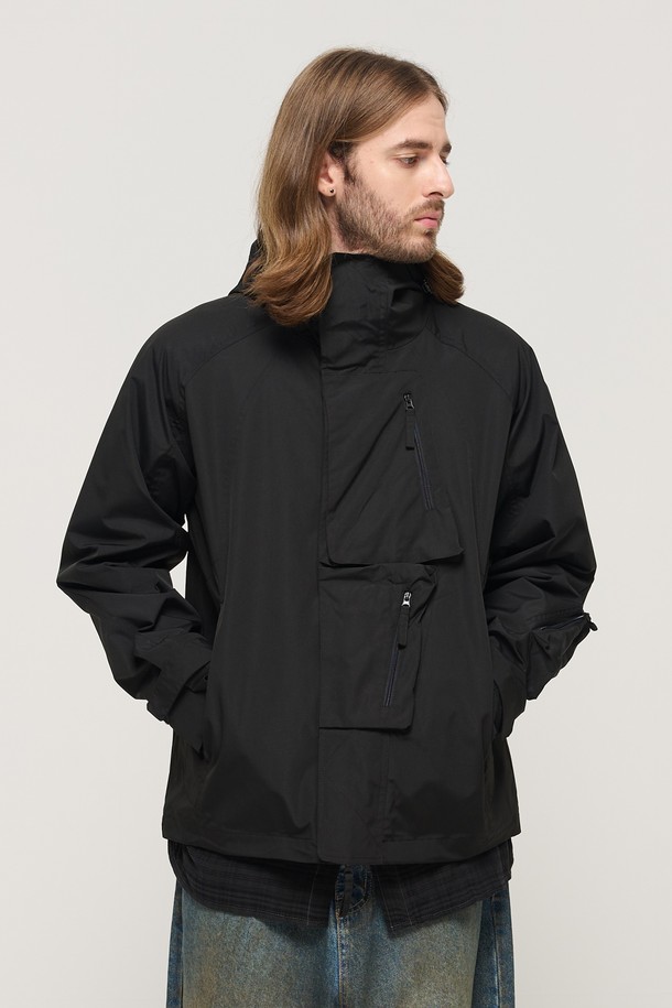 CARGOBROS - 블루종/점퍼 - WATERPROOF CASUAL MULTI-POCKET HOODED WINDBREAKER (BLACK)