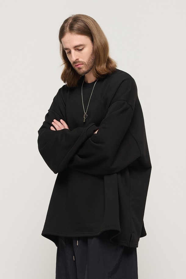 CARGOBROS - 스웨트셔츠 - COMFORT TRAINING LONG SLEEVE OVERSIZED BOX SWEATSHIRT (BLACK)