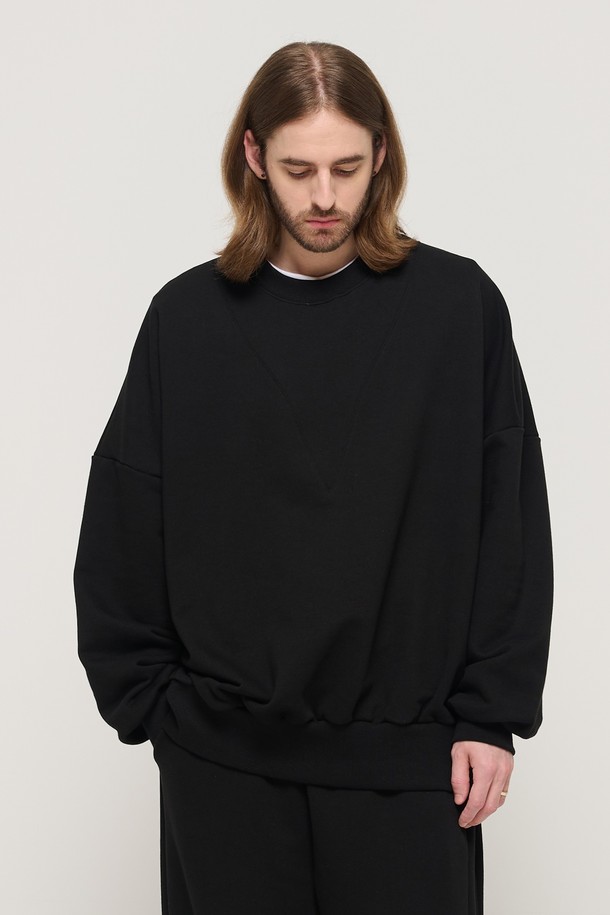 CARGOBROS - 스웨트셔츠 - ROUND NECK POINT RAGLAN TERRY SWEATSHIRT (BLACK)