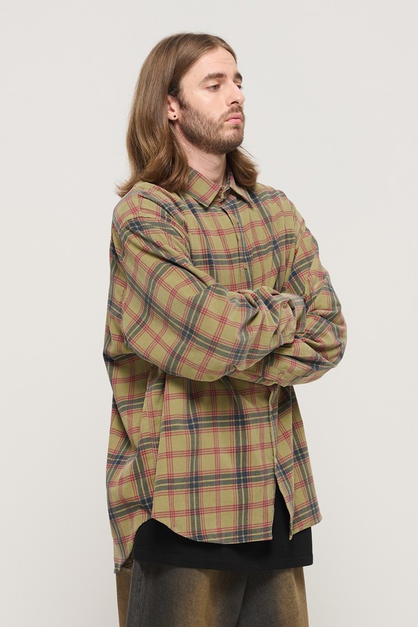 CARGOBROS - 긴팔셔츠 - CORDUROY CLASSIC LOOSE FIT CHECK SHIRT (KHAKI)