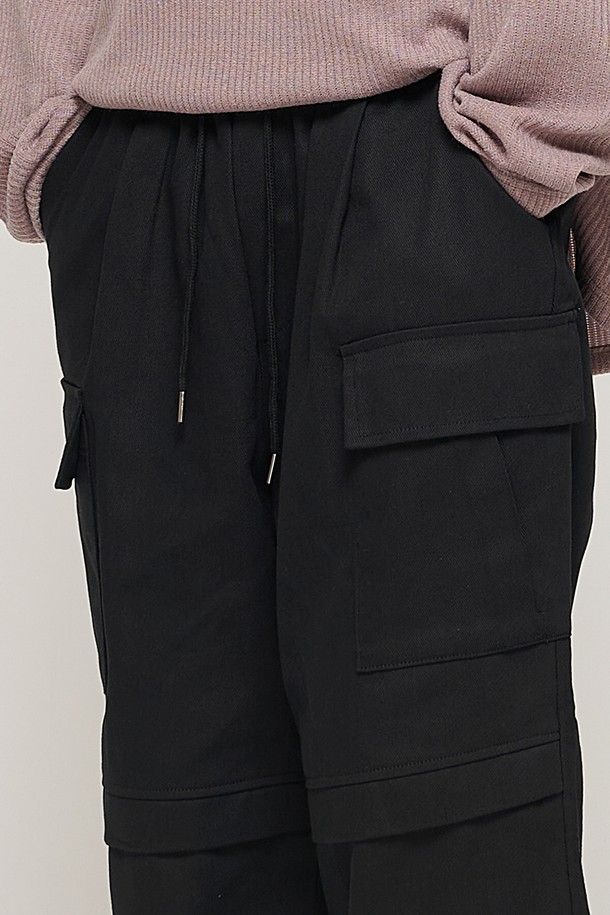 CARGOBROS - 캐주얼팬츠 - PARACHUTE CRACK CARGO WORK PANTS (BLACK)