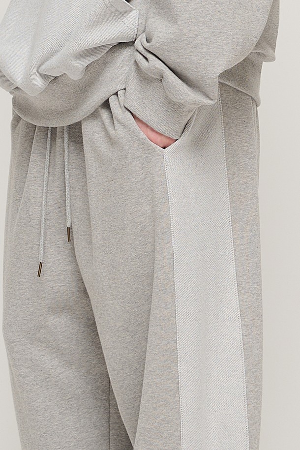 CARGOBROS - 캐주얼팬츠 - Y2K STYLE BASIC OVERSIZED SWEAT PANTS (GRAY)