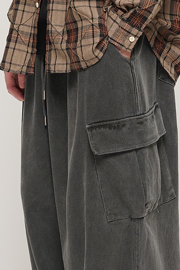 CARGOBROS - 캐주얼팬츠 - CB GAMENT BANDING BALLOON CARGO PANTS (CHARCHOL)