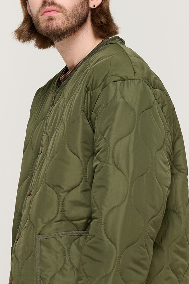 CARGOBROS - 블루종/점퍼 - WARM-UP BASIC QUILTING JACKET (KHAKI)