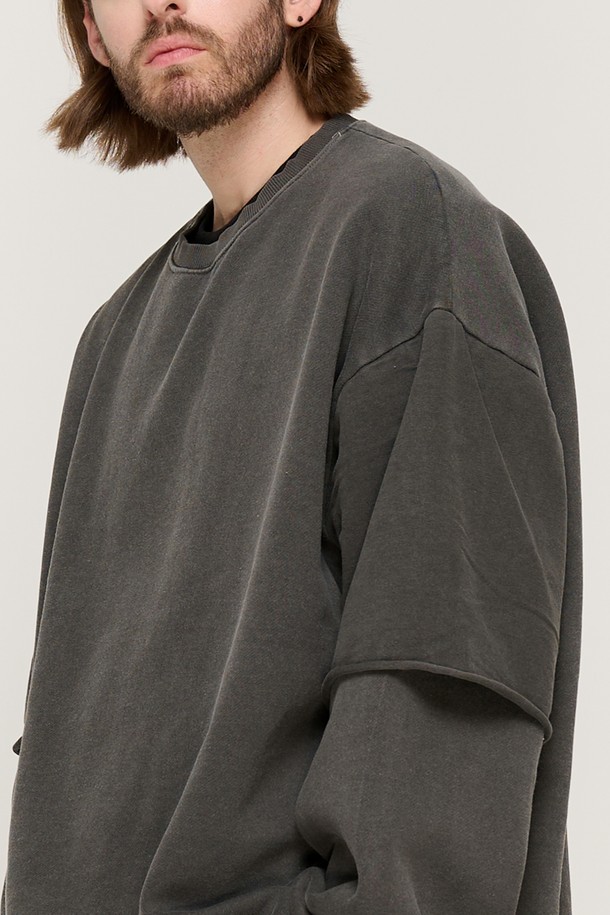 CARGOBROS - 스웨트셔츠 - PIGMENT WASHED LAYERED MTM (CHARCOAL)