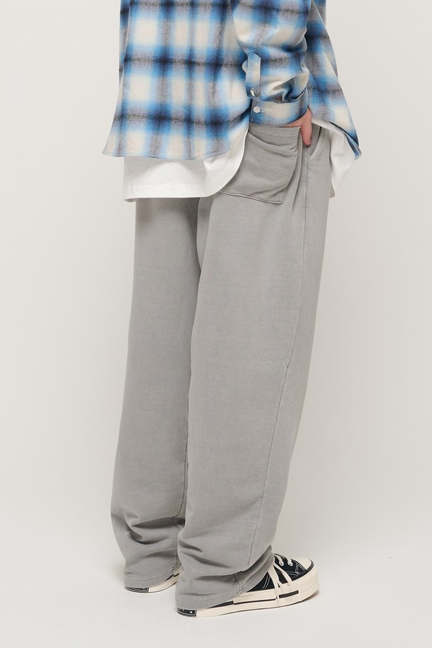 CARGOBROS - 캐주얼팬츠 - IN PIGMENT TRAINING WIDE STRAIGHT PANTS (LIGHT GARY)