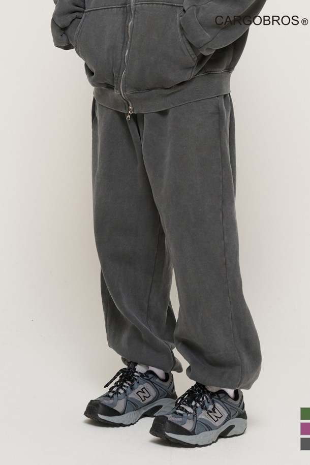 CARGOBROS - 캐주얼팬츠 - PIGMENT DYING TRAINING JOGGER PANTS (CHARCOAL)