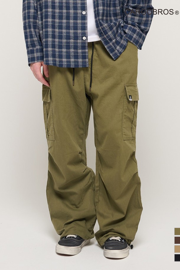 CARGOBROS - 캐주얼팬츠 - [코오롱몰 단독] RELAX WIDE FIT COTTON PARACHUTE CARGO BANDING PANTS (KHAKI)