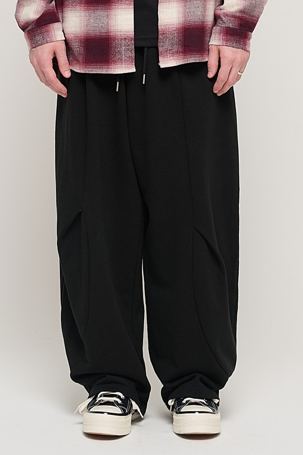 CARGOBROS - 캐주얼팬츠 - SIDE INCISION WIDE BALLOON PANTS (BLACK)