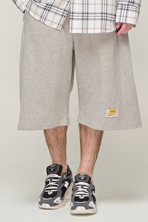 CB BERMUDA SWEAT SHORTS (GRAY)