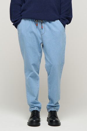 CB RELAX FIT DENIM PANTS (LIGHT BLUE)