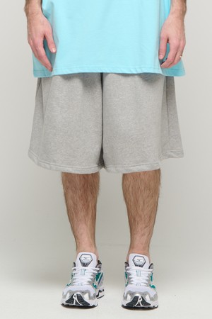 CB SOFT ONE TUCK SWEAT SHORTS (GRAY)