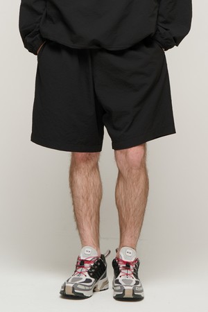 CB SEERSUCKER WIND HALF PANTS (BLACK)