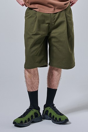 버뮤다 와이드 원턱 하프팬츠 (카키)