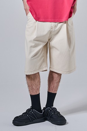 버뮤다 와이드 원턱 하프팬츠 (아이보리)