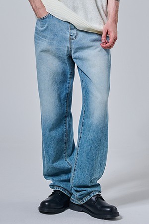 그라데이션 워싱 세미와이드 데님팬츠 (연청)