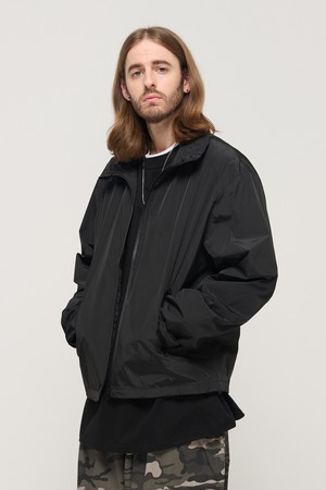 WATERPROOF ZIPPER POINT WIND BREAKER (BLACK)