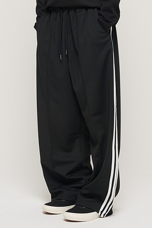 SIDE LINE TRACK TRAINING PANTS (BLACK)