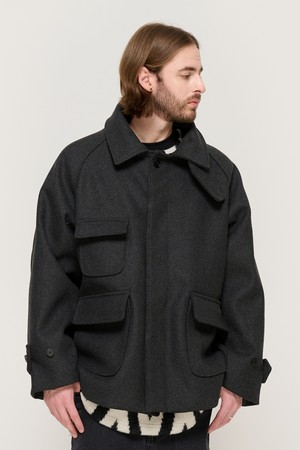 POCKET POINT BALMACAAN WOOL SHORT COAT (CHARCOAL)