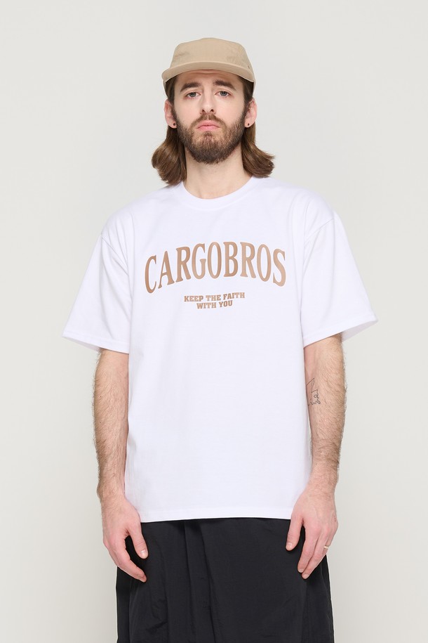 CARGOBROS - 반팔티셔츠 - ARCH LOGO OVER SHORT SLEEVE T-SHIRT (WHITE)
