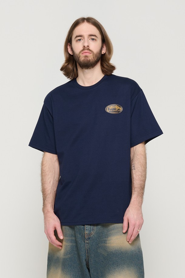 CARGOBROS - 반팔티셔츠 - SMALL LOGO OVER SHORT SLEEVE T-SHIRT (NAVY)