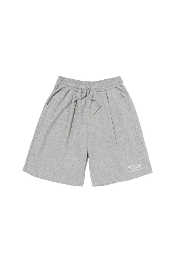 CIRCLE ONE TUCK SMALL LOGO HALF PANTS는 시원한 여름을 위한 반바지로, 부드러운 면과 폴리에스테르 혼방 소재로 제작되어 편안한 착용감을 선사합니다. 캐주얼과 스포티한 스타일을 넘나드는 디자인은 일상복으로 활용하기 좋으며, 그레이, 차콜, 카키, 오렌지 등 다채로운 컬러 옵션을 제공합니다. 원턱 디자인과 메인 로고, 서클 로고 그래픽, 그리고 통기성이 좋은 소재는 스타일리시함과 기능성을 모두 충족합니다.
