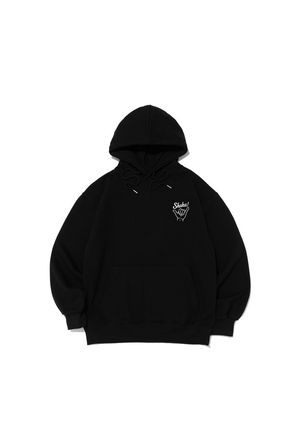 SHAKA (샤카) 로고 후드 티셔츠 (블랙)는 일상과 스트릿 스타일을 아우르는 공용 후드 티셔츠입니다. 가을, 겨울 시즌에 적합하며, 두꺼운 두께감의 기모 안감으로 따뜻한 착용감을 선사합니다. 부드러운 촉감과 레귤러 핏으로 편안하게 착용 가능하며, SHAKA 로고가 특징입니다. 긴 소매 기장의 레귤러 핏 후드 티셔츠로, 캐주얼한 스타일을 연출하기 좋습니다.
