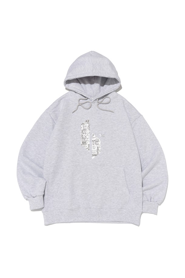 **[기모선택] 아키텍쳐 로고 후드 티셔츠 (라이트 그레이)**는 가을, 겨울철 따뜻하게 입을 수 있는 남녀 공용 후드 티셔츠입니다. 부드러운 촉감의 면 소재에 기모 안감을 더해 포근함을 선사하며, 레귤러핏으로 편안한 착용감을 제공합니다. 캐주얼, 미니멀 스타일 연출에 용이하며, 집콕룩이나 캠핑룩으로 활용하기 좋습니다. 라이트 그레이 컬러에 아키텍쳐 로고 디자인으로 심플하면서도 멋스러운 포인트를 더했습니다. 기모 선택 옵션으로 더욱 따뜻하게 즐길 수 있습니다.
