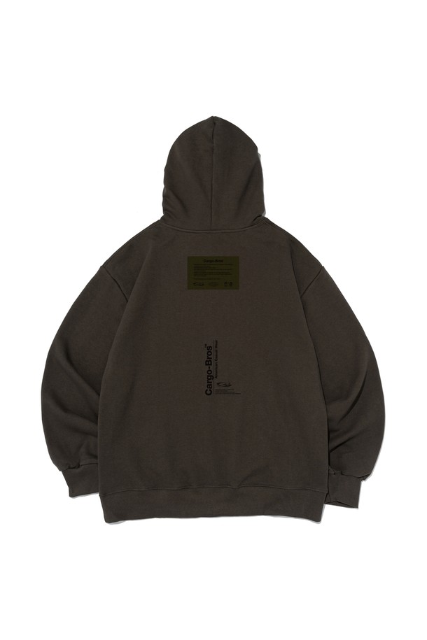 LETTERING POINT OVER HOOD 티셔츠 (카키)는 캐주얼, 스트리트, 미니멀 스타일을 아우르는 오버핏 후드 티셔츠입니다. 봄, 가을, 겨울 세 계절 모두 활용 가능하며, 톤다운된 카키 컬러가 어떤 스타일에도 자연스럽게 녹아듭니다. 후드 디자인과 긴소매, 레터링 포인트로 트렌디한 느낌을 더했습니다. 편안한 착용감과 스타일리시함을 동시에 원하는 분들께 추천합니다.
