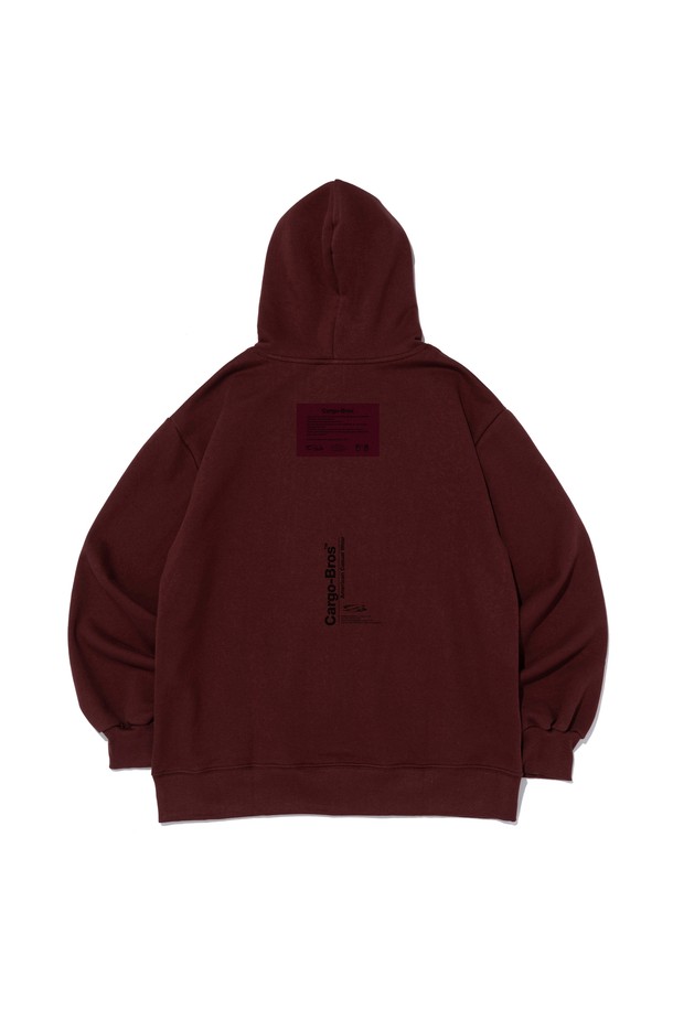 버건디 컬러의 레터링 포인트 오버 후드 티셔츠입니다. 넉넉한 오버핏으로 편안한 착용감을 선사하며, 캐주얼 및 스트릿 스타일 연출에 용이합니다. 봄, 가을, 겨울 세 계절 활용 가능하며, 두꺼운 면 소재로 제작되어 부드러운 촉감을 느낄 수 있습니다. 후드와 캥거루 포켓 디테일이, 레터링 포인트는 디자인의 특별함을 더합니다. 긴 소매 기장으로 스타일리시함을 더한 데일리 아이템입니다.
