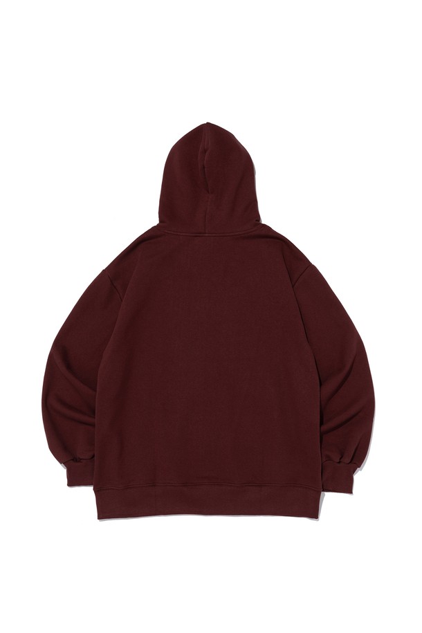 **[기모선택] 웨이브 로고 후드티셔츠 (와인/카키)**는 가을, 겨울 시즌에 따뜻하게 착용할 수 있는 후드 티셔츠입니다. 면, 폴리에스테르 혼방 소재에 기모 안감을 더해 부드러운 촉감을 선사하며, 두꺼운 두께감으로 보온성을 높였습니다. 캐주얼 스타일의 이 티셔츠는 세미 오버핏으로 편안한 착용감을 제공하며, 와인과 카키 두 가지 색상으로 제공됩니다. 웨이브 로고 디자인이 돋보이며, 세탁 후 변형을 최소화하여 오래도록 즐겨 입을 수 있습니다.
