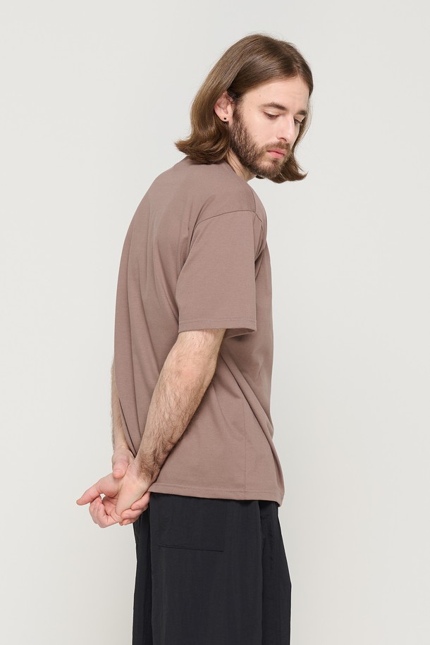 CARGOBROS - 반팔티셔츠 - OLD SCHOOL LOGO OVER SHORT SLEEVE T-SHIRT (MOCHA)