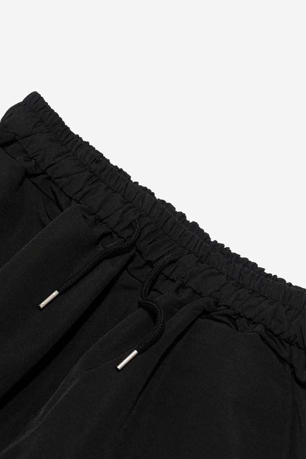 CARGOBROS - 캐주얼팬츠 - HEAVY FLOW NYLON CARGO WIDE PANTS (BLACK)