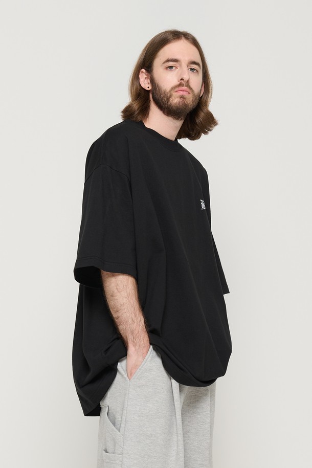CARGOBROS - 반팔티셔츠 - ROSE BACKPRINTING OVERBOX SHORT SLEEVE (BLACK)