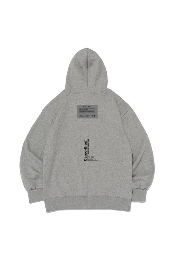 레터링 포인트 오버 후드 티셔츠 (그레이)는 캐주얼, 스트리트, 미니멀 스타일을 즐기는 분들을 위한 후드 티셔츠입니다. 면과 폴리에스터 혼방 소재로 제작되어 부드러운 촉감을 선사하며, 봄, 가을, 겨울 세 계절 모두 활용 가능합니다. 오버핏과 루즈핏으로 편안한 착용감을 제공하며, 일상, 집콕룩, 동네 마실룩 등 다양한 TPO에 적합합니다. 앞면과 뒷면에 레터링 프린트가 돋보이며, 뒷면 세로 레터링과 콘트라스트 패치 디테일이 디자인의 포인트를 더합니다. 그레이 컬러는 어떤 스타일에도 쉽게 매치되어 데일리룩으로 활용하기 좋습니다.
